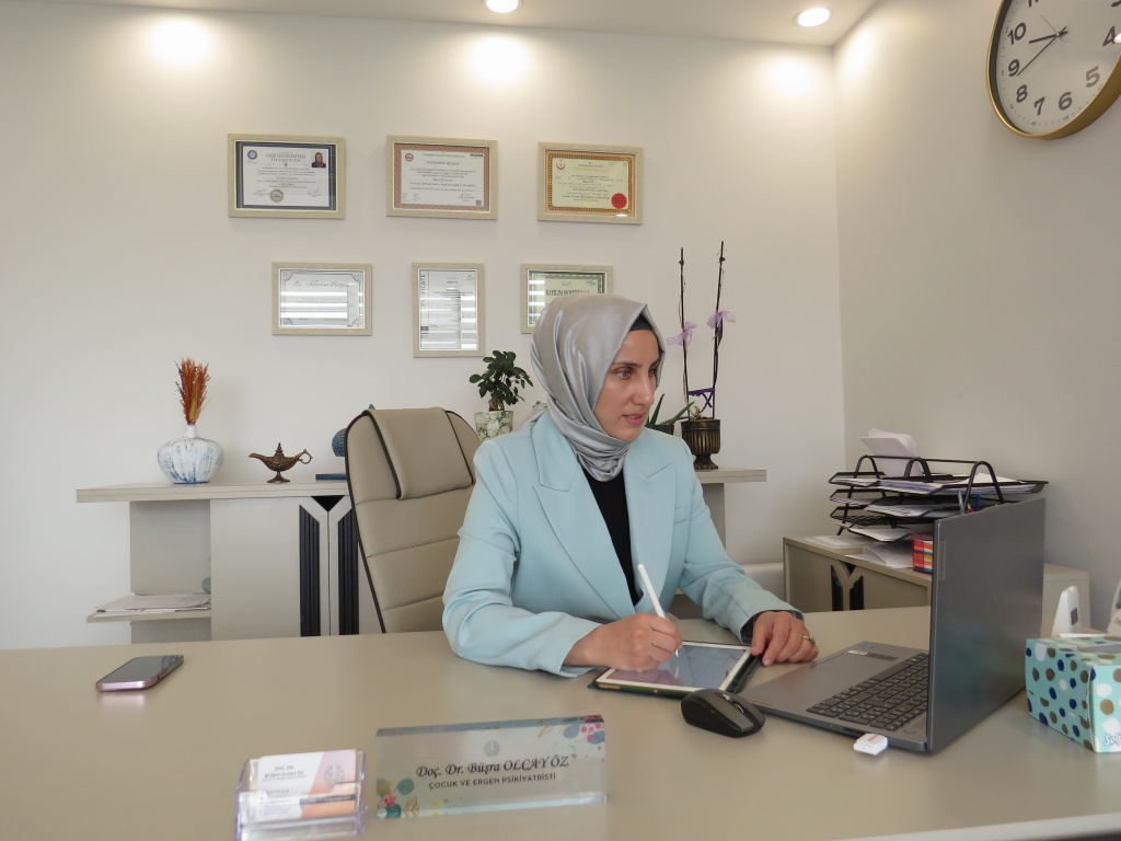 Doç. Dr. Büşra Olcay Öz